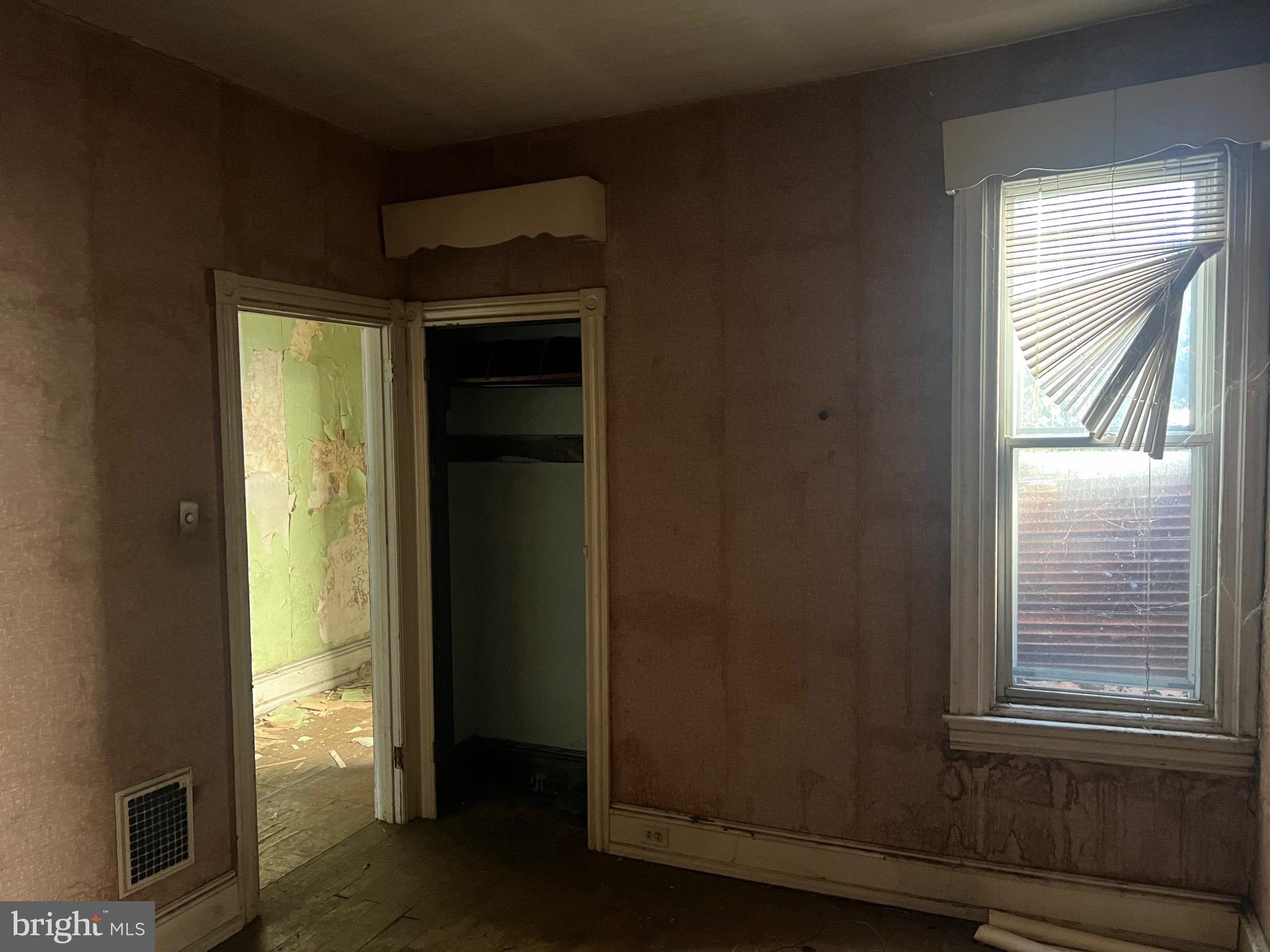 COBBS CREEK - Residential Income