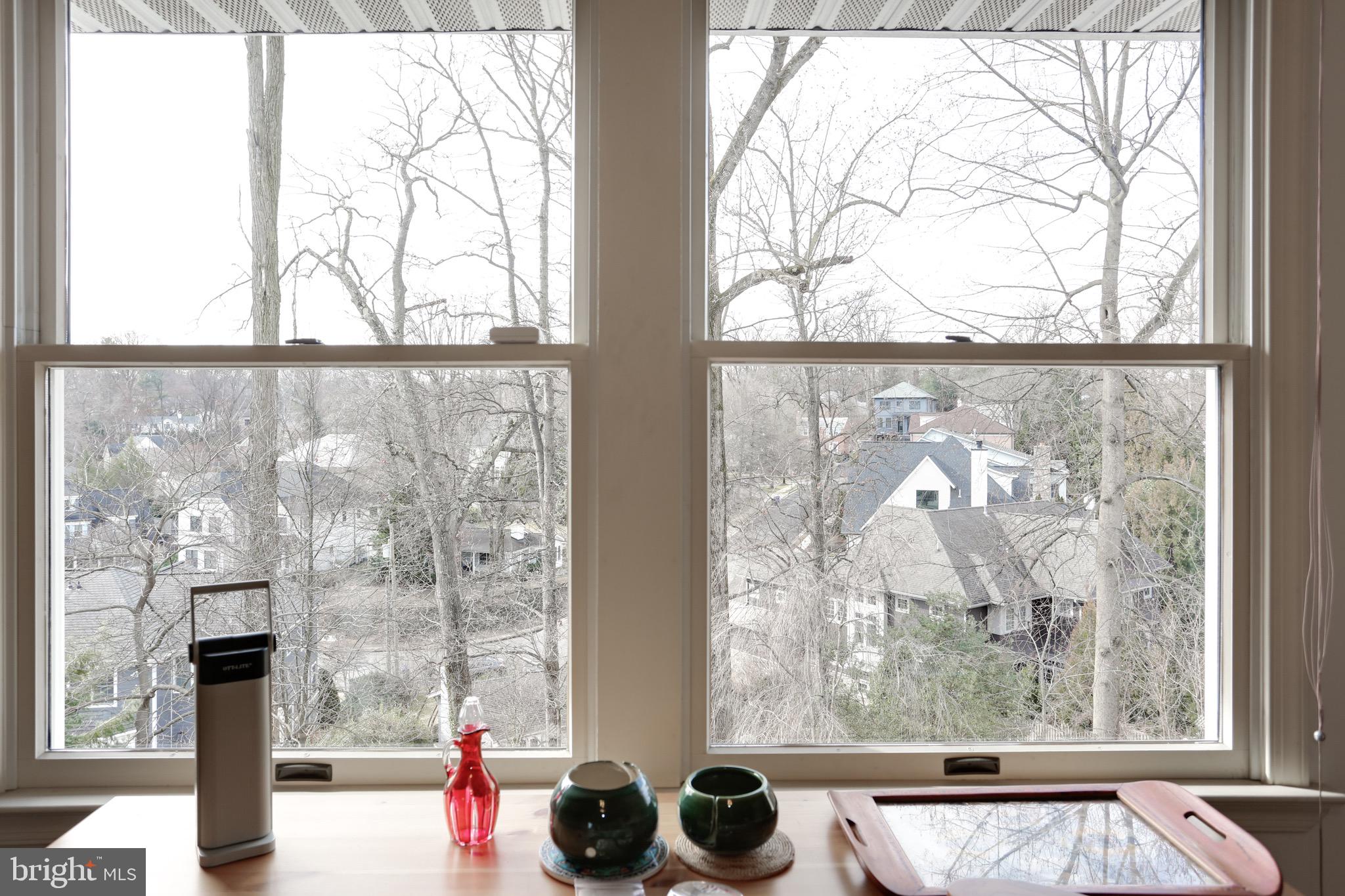 COUNTRY CLUB HILLS - Residential