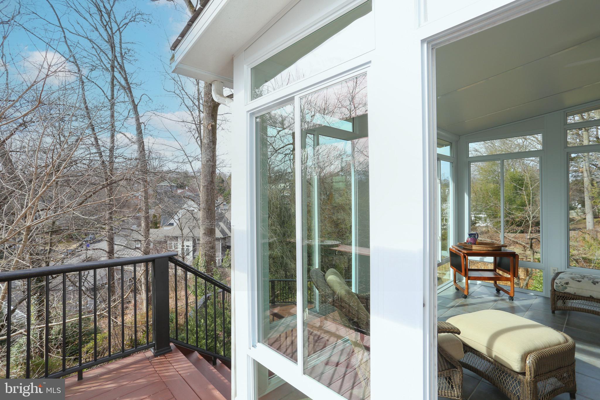 COUNTRY CLUB HILLS - Residential