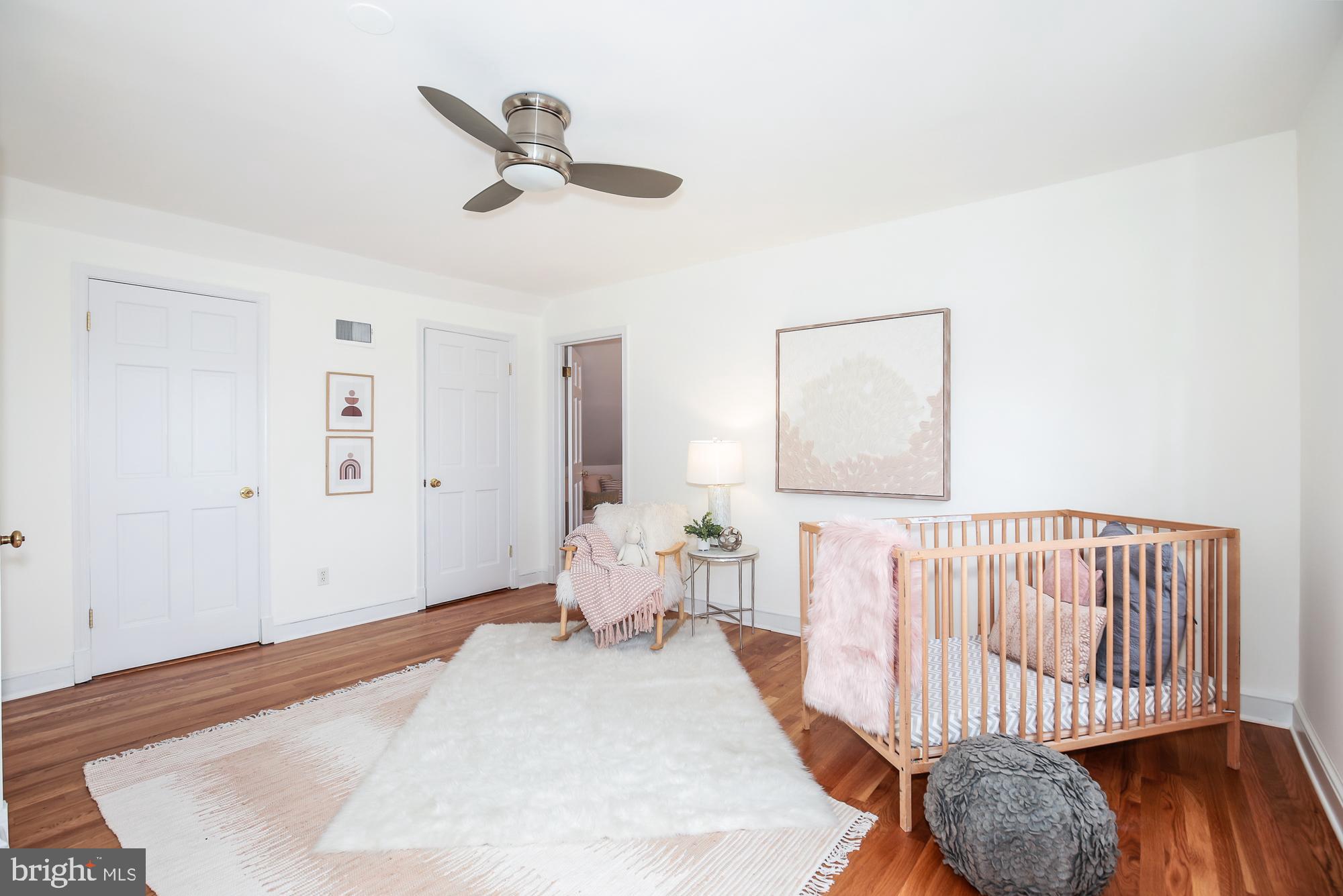 WHITEHALL MANOR - Residential