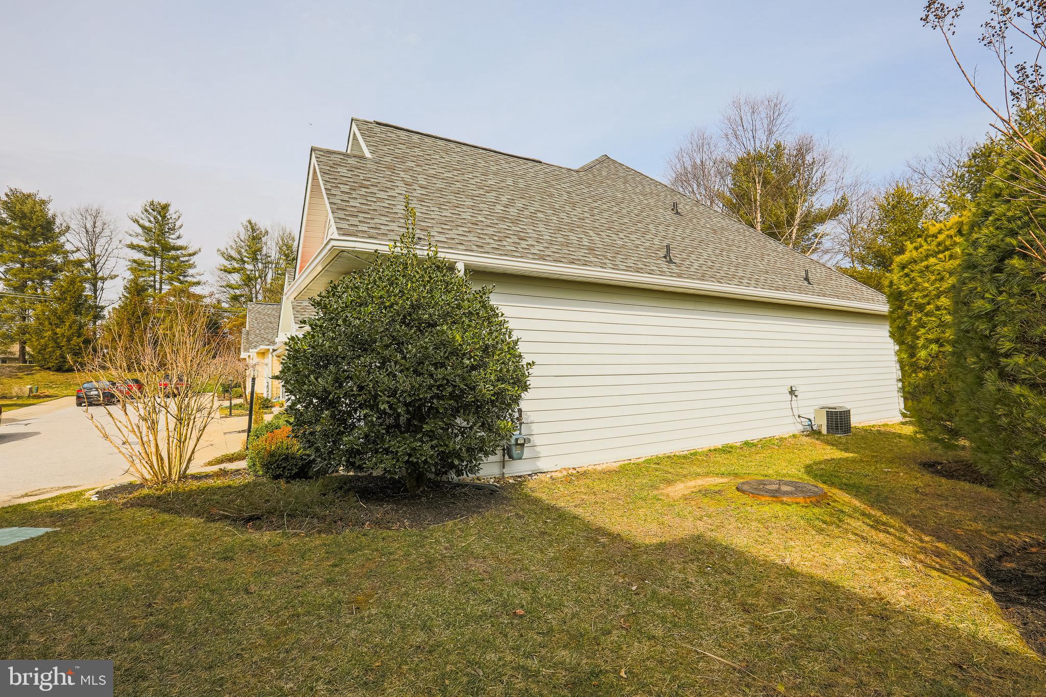 HICKORY CREST - Residential