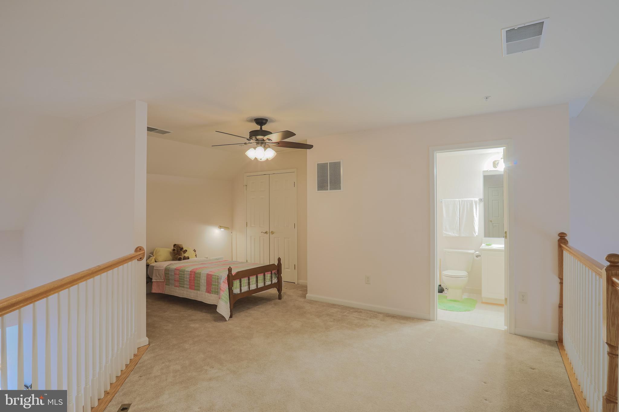 HICKORY CREST - Residential