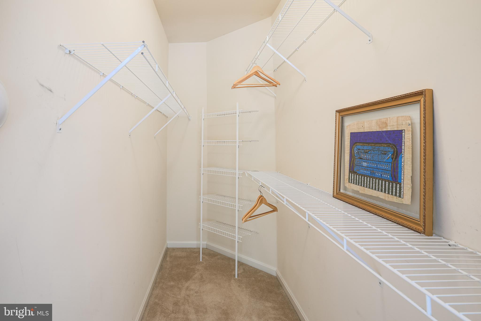 HICKORY CREST - Residential