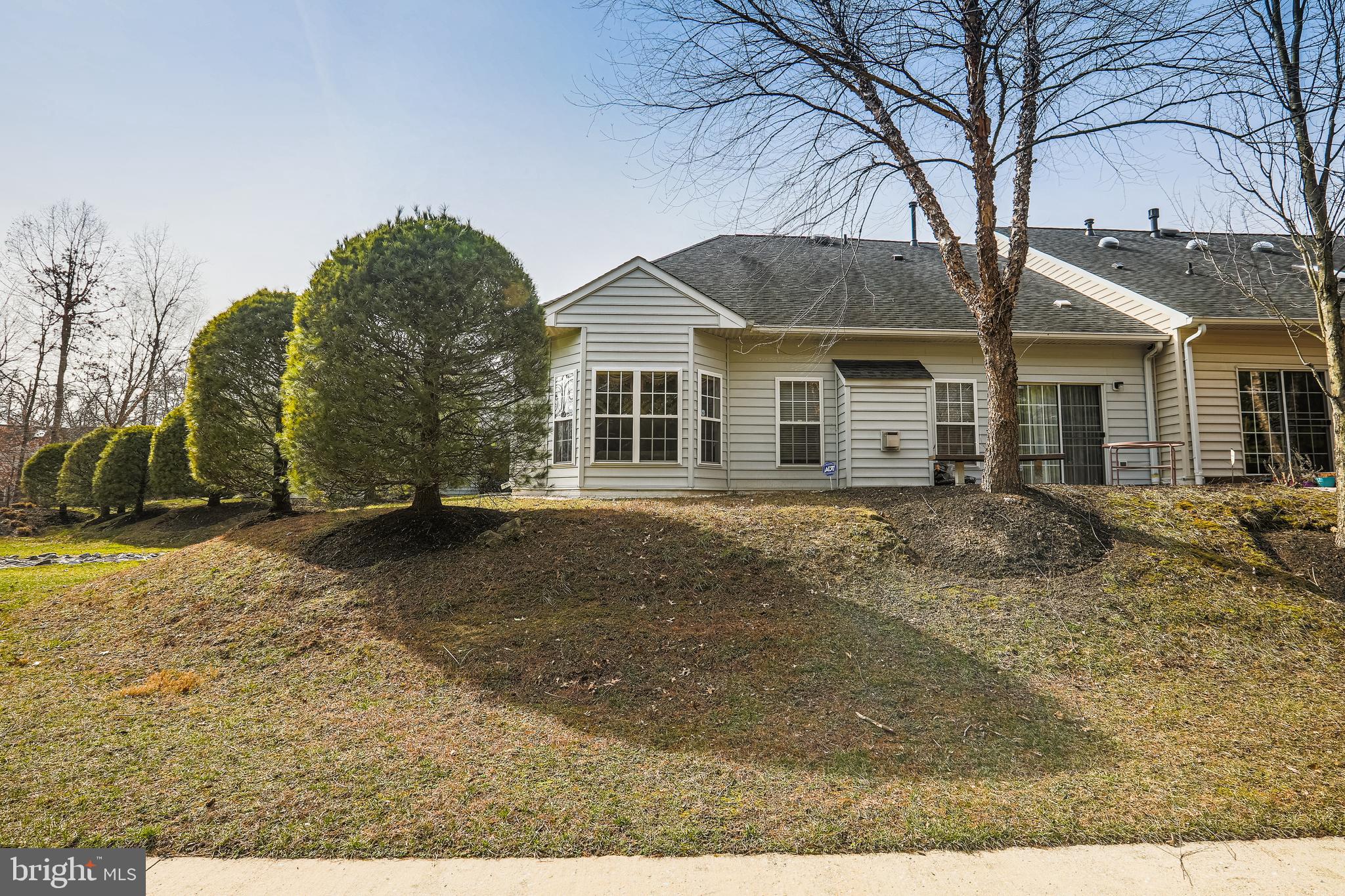 HICKORY CREST - Residential