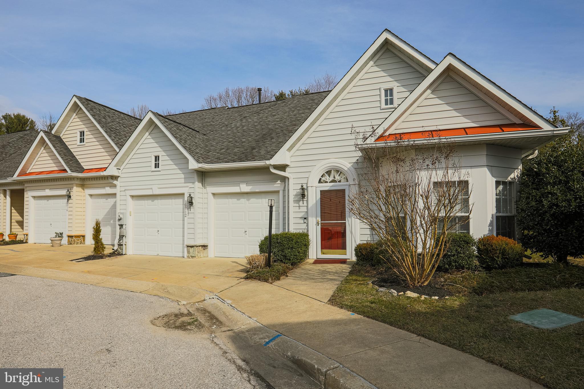 HICKORY CREST - Residential