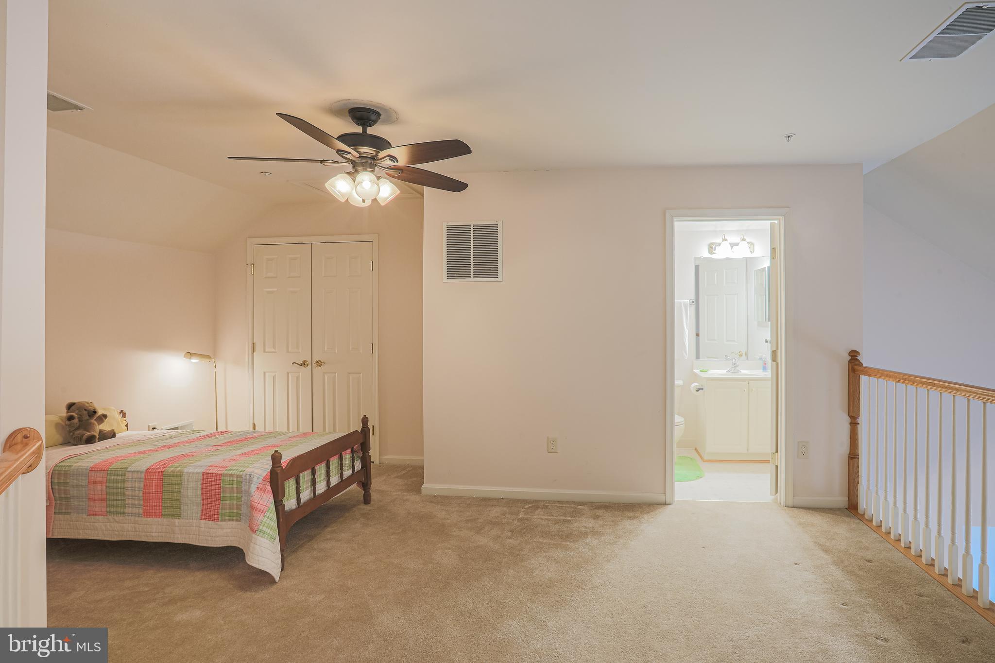 HICKORY CREST - Residential