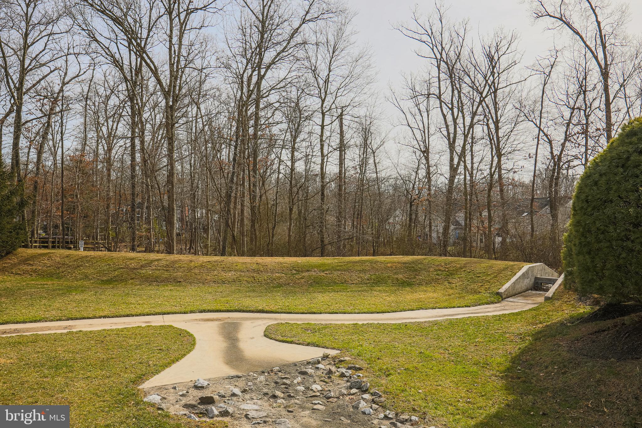 HICKORY CREST - Residential