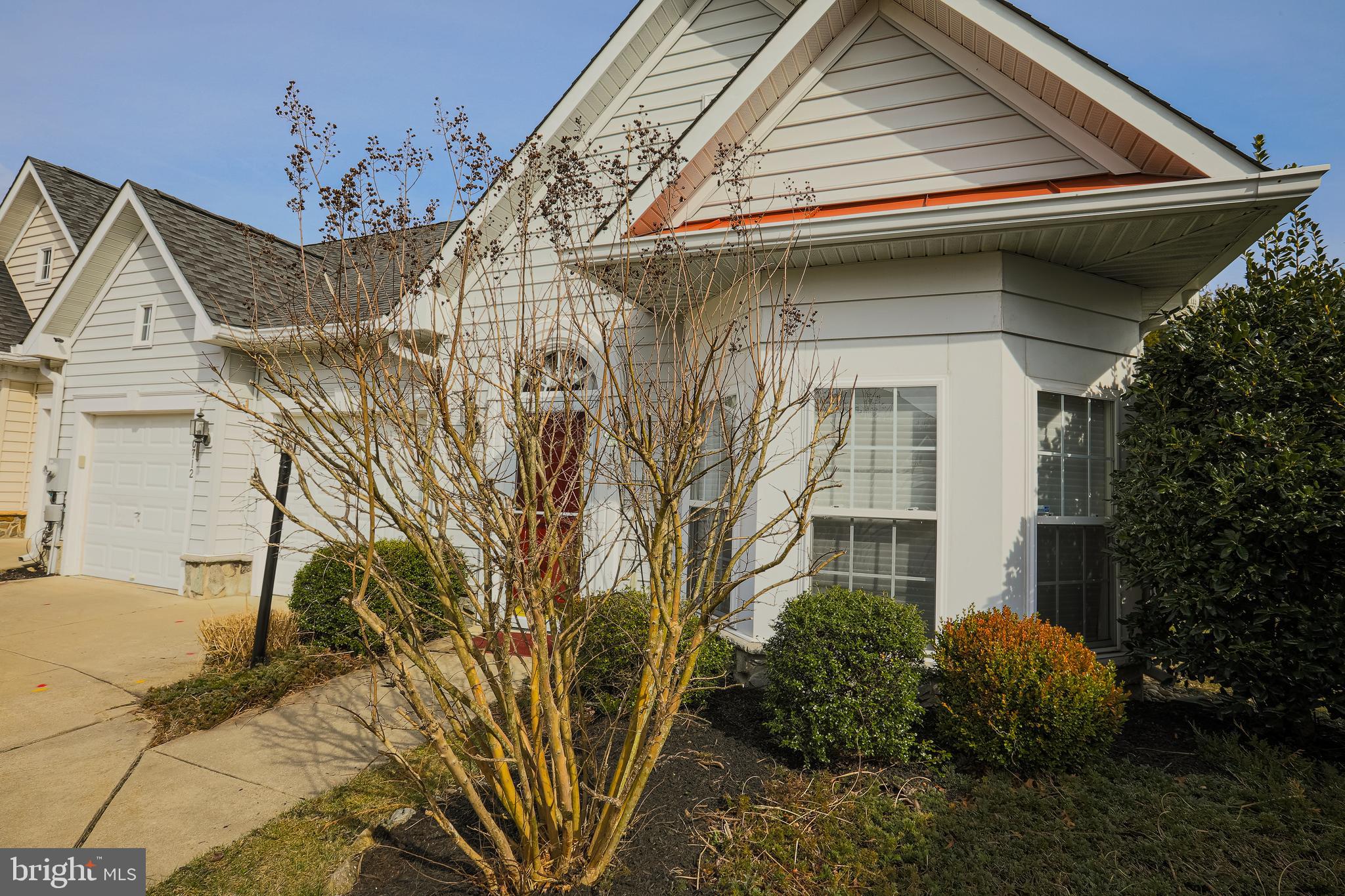 HICKORY CREST - Residential