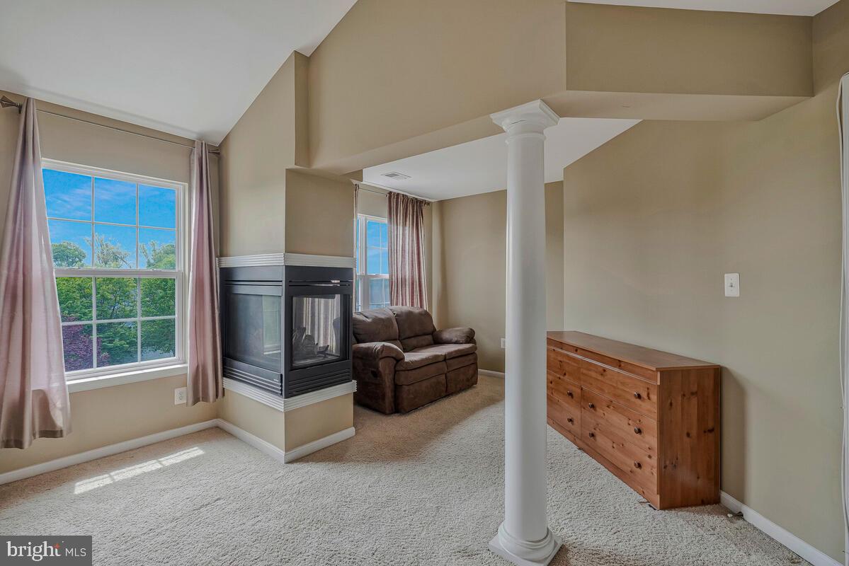 ROSE VALLEY-PLAT EIGHT> - Residential