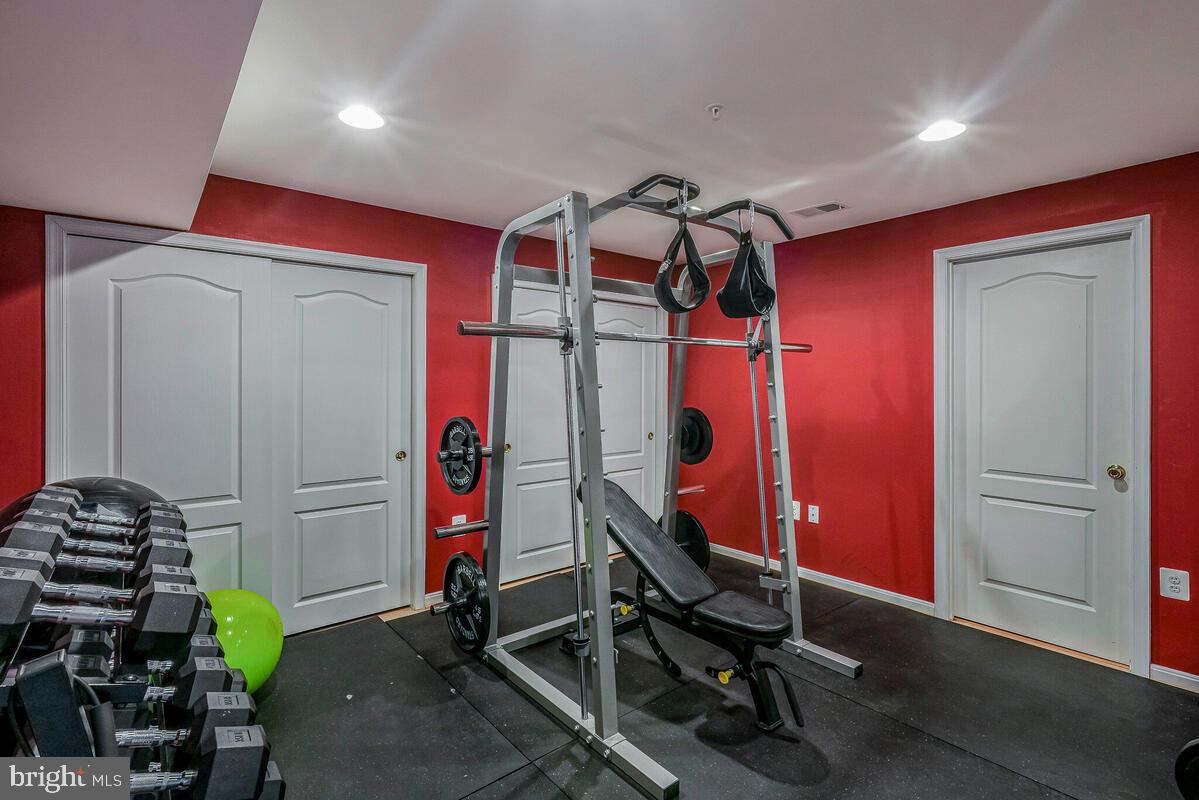 ROSE VALLEY-PLAT EIGHT> - Residential