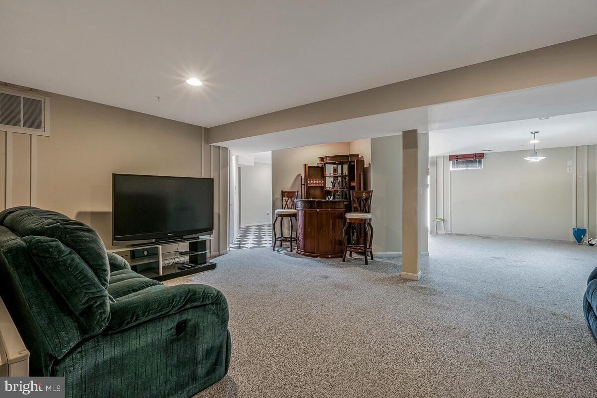 ROSE VALLEY-PLAT EIGHT> - Residential