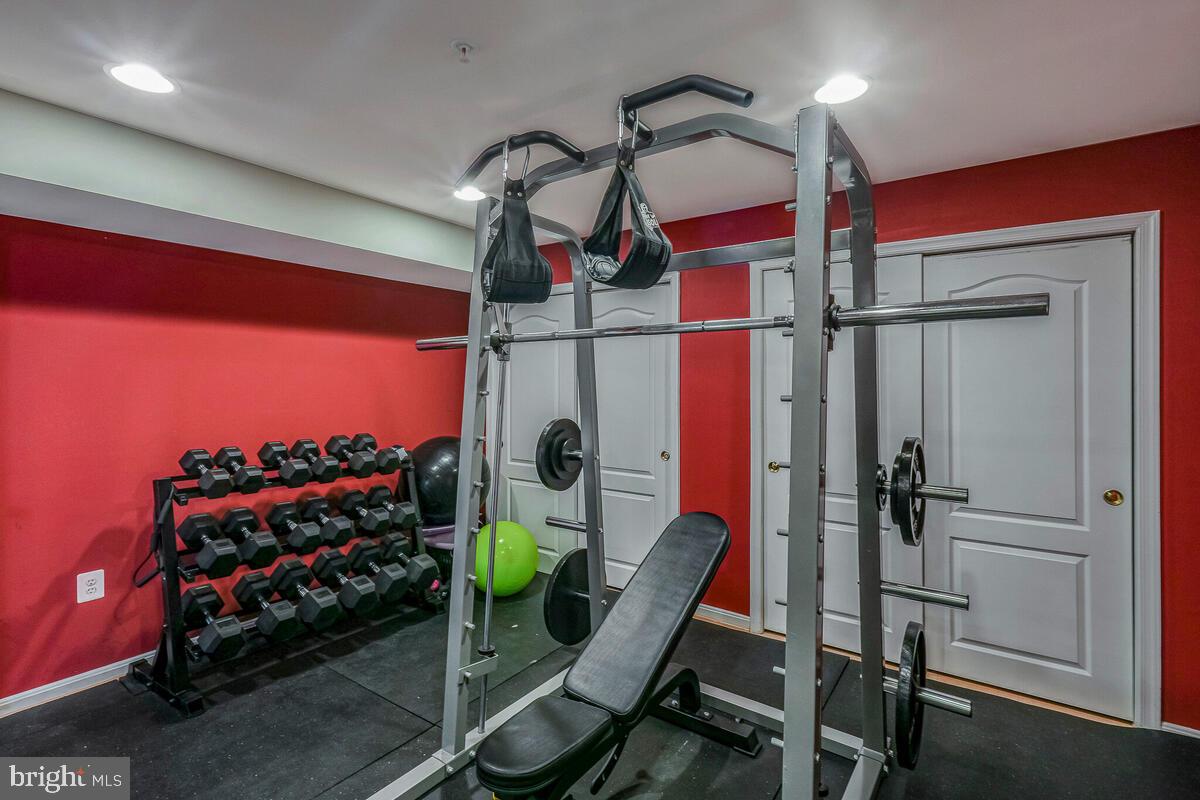 ROSE VALLEY-PLAT EIGHT> - Residential