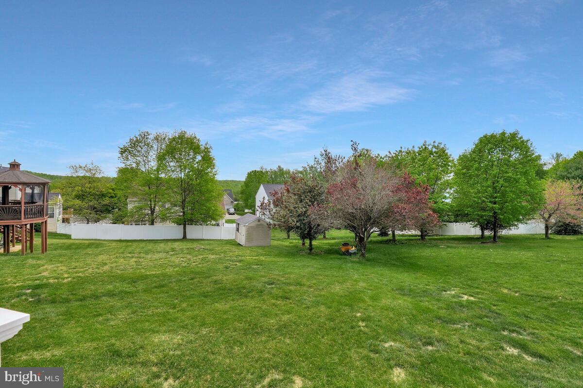 ROSE VALLEY-PLAT EIGHT> - Residential