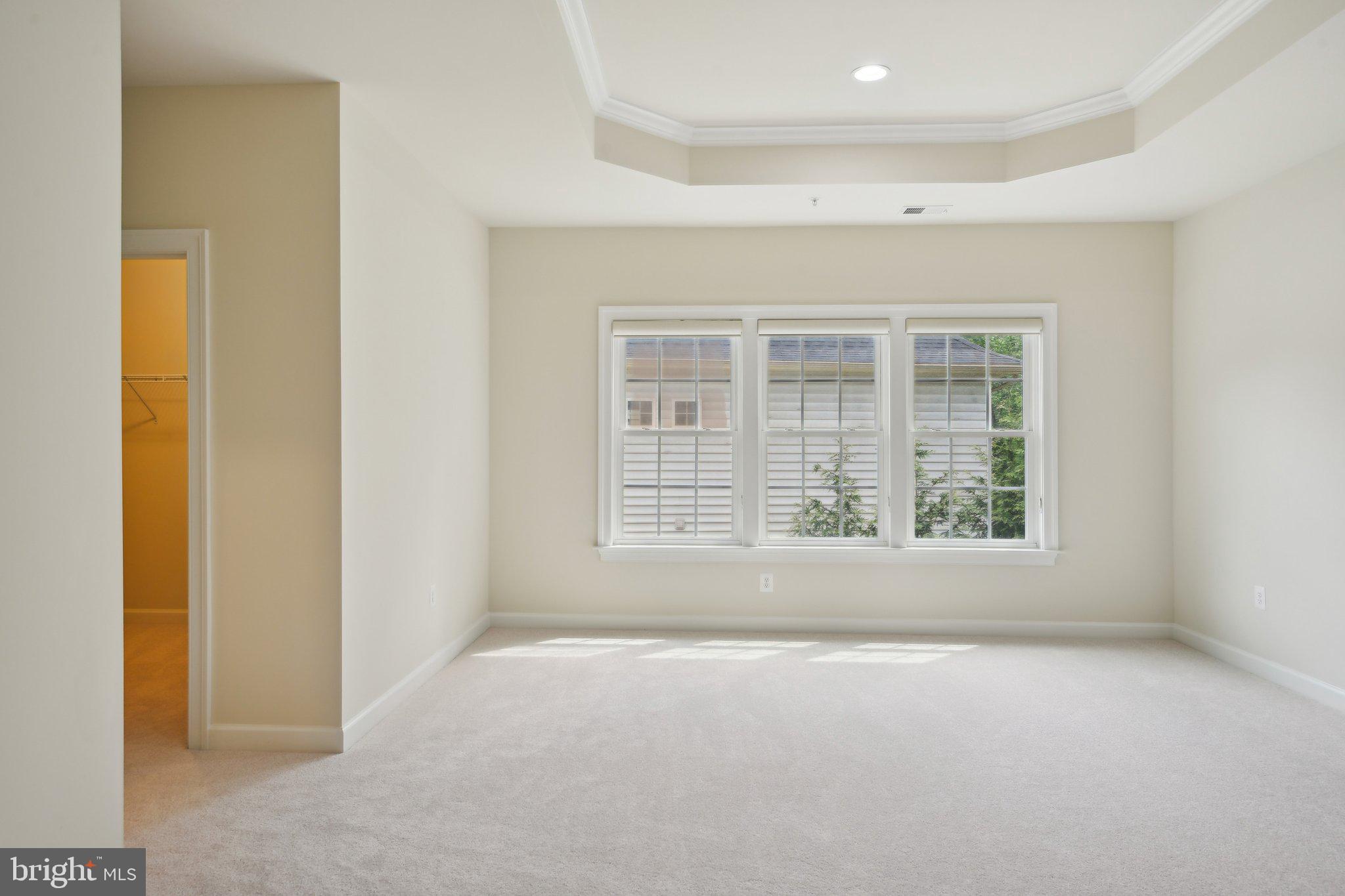 OAK CREEK - Residential