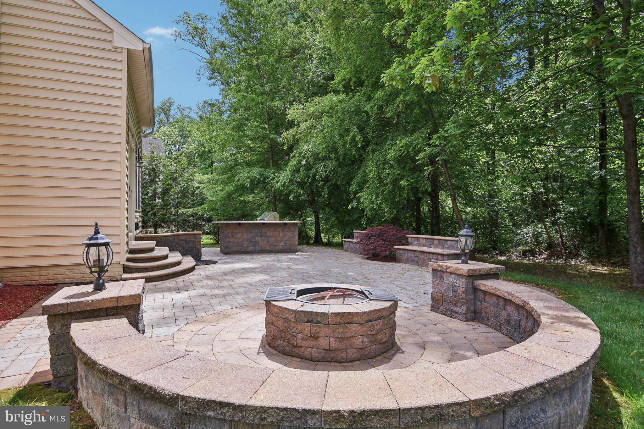 OAK CREEK - Residential