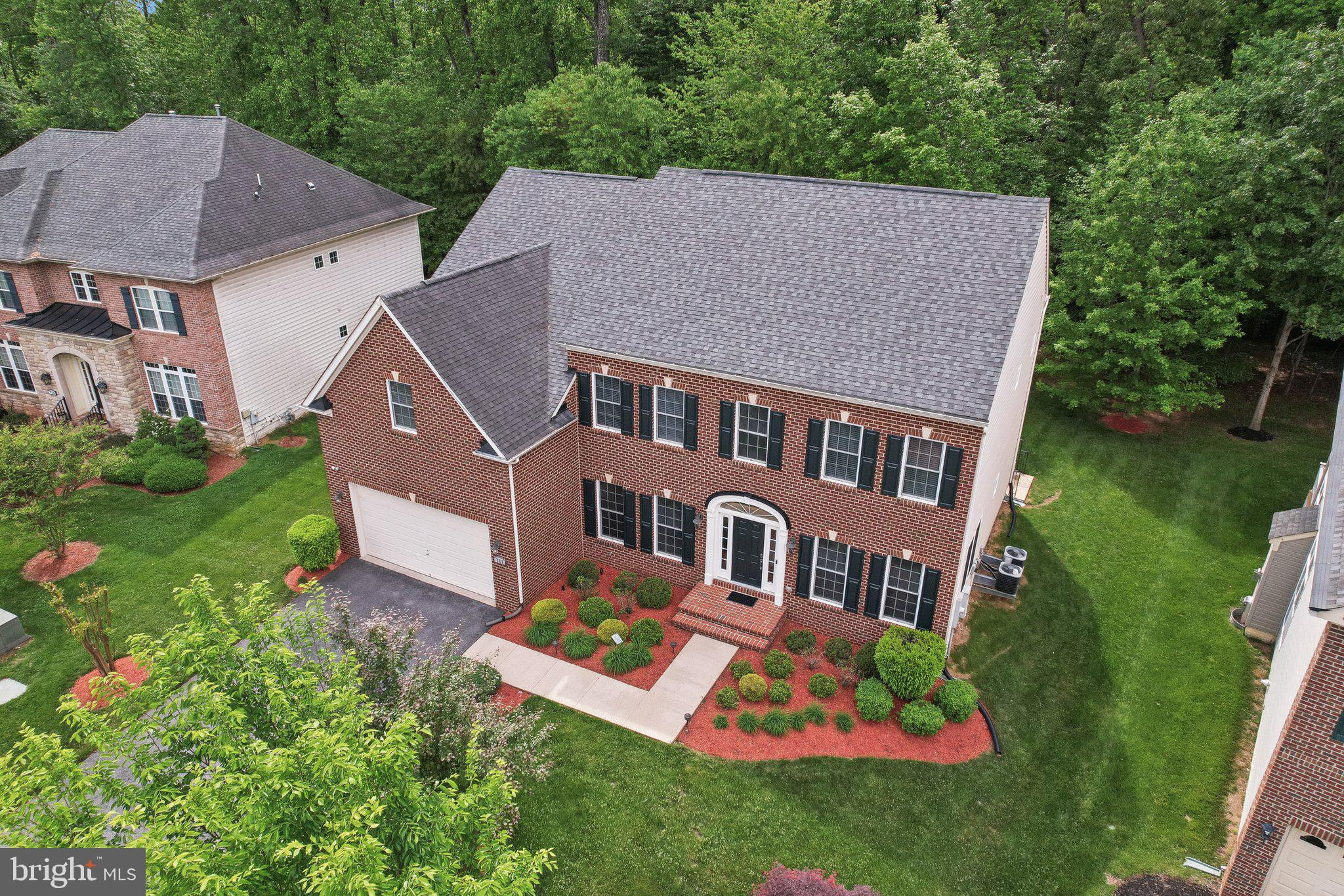 OAK CREEK - Residential