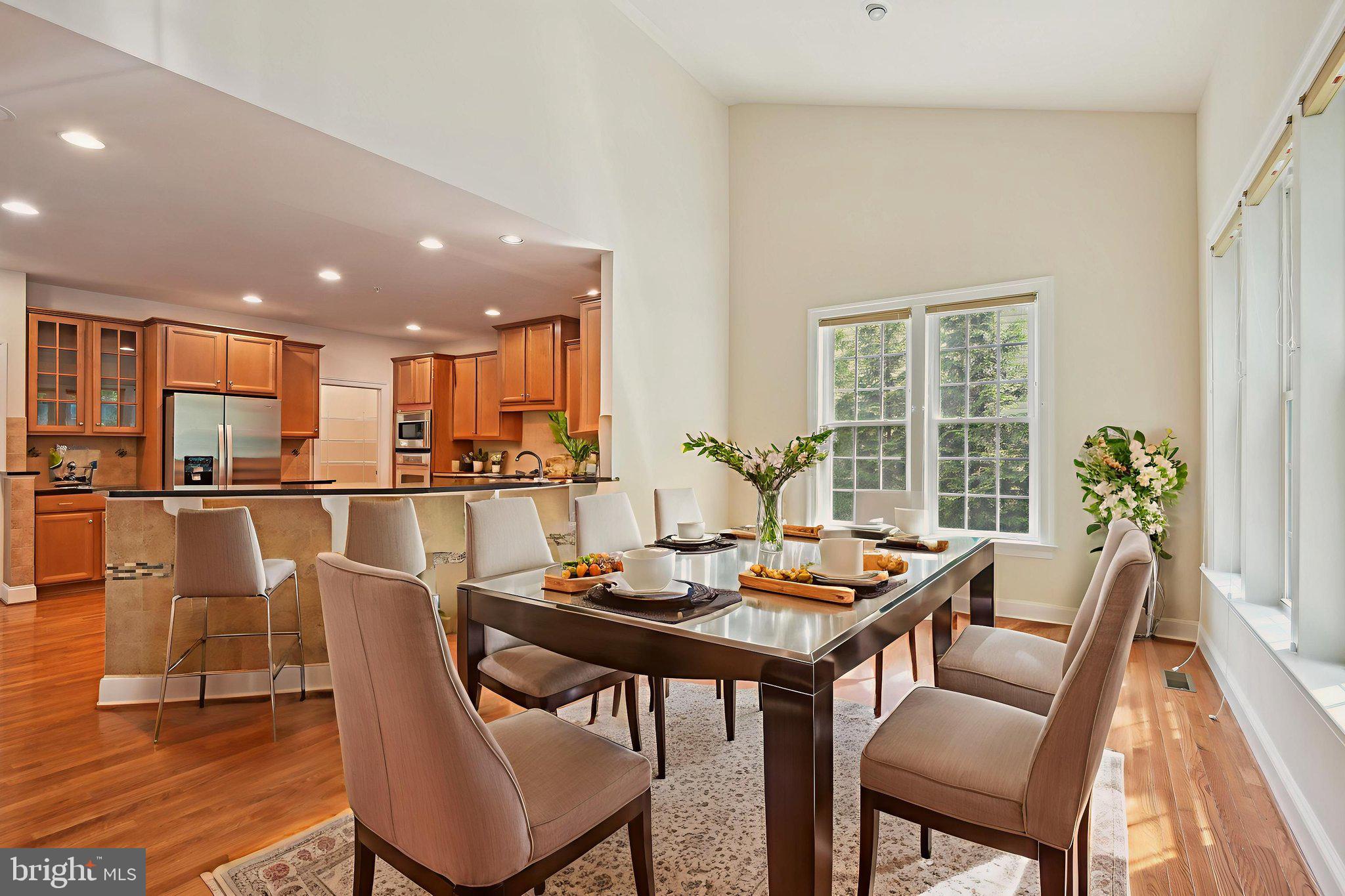 OAK CREEK - Residential