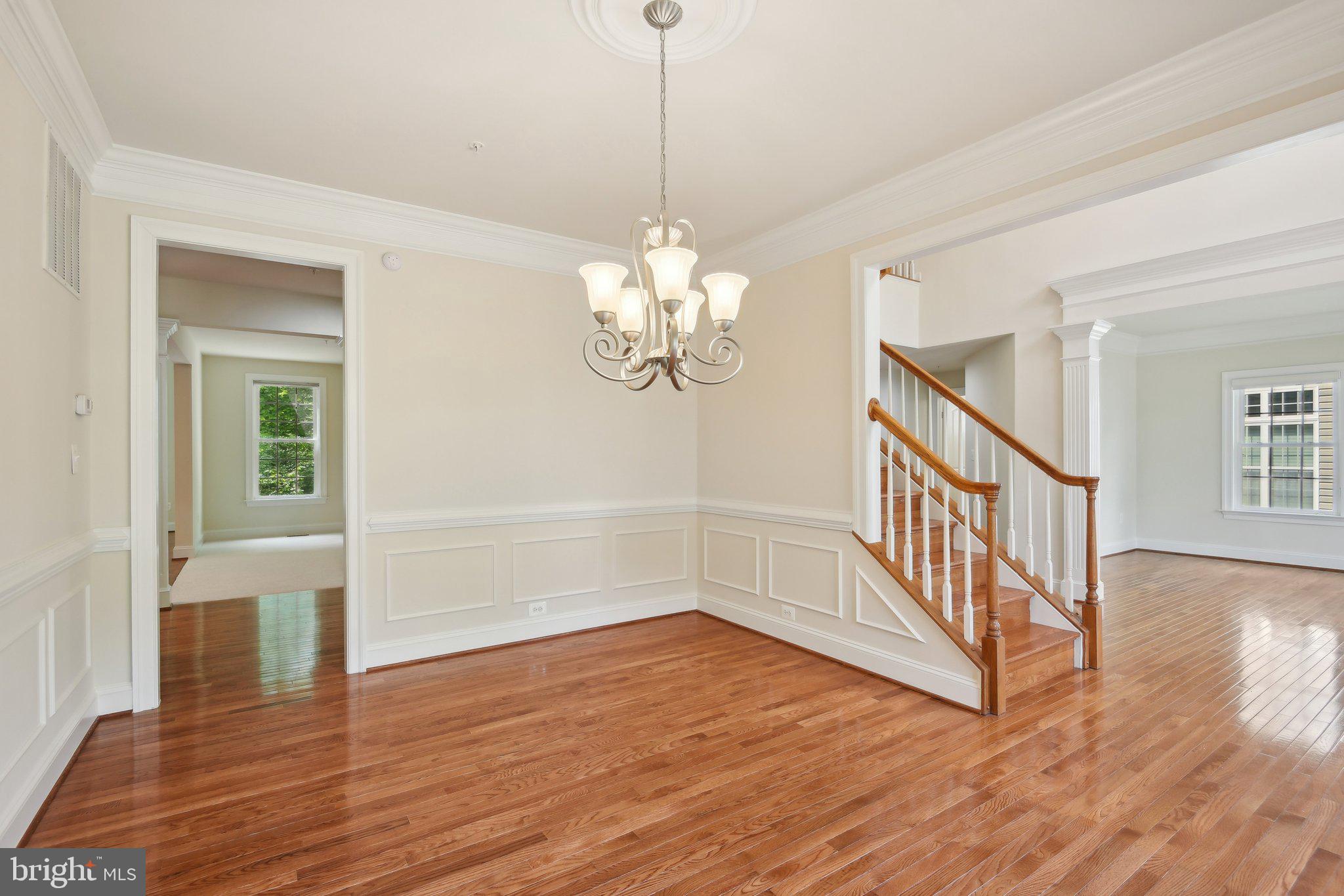 OAK CREEK - Residential