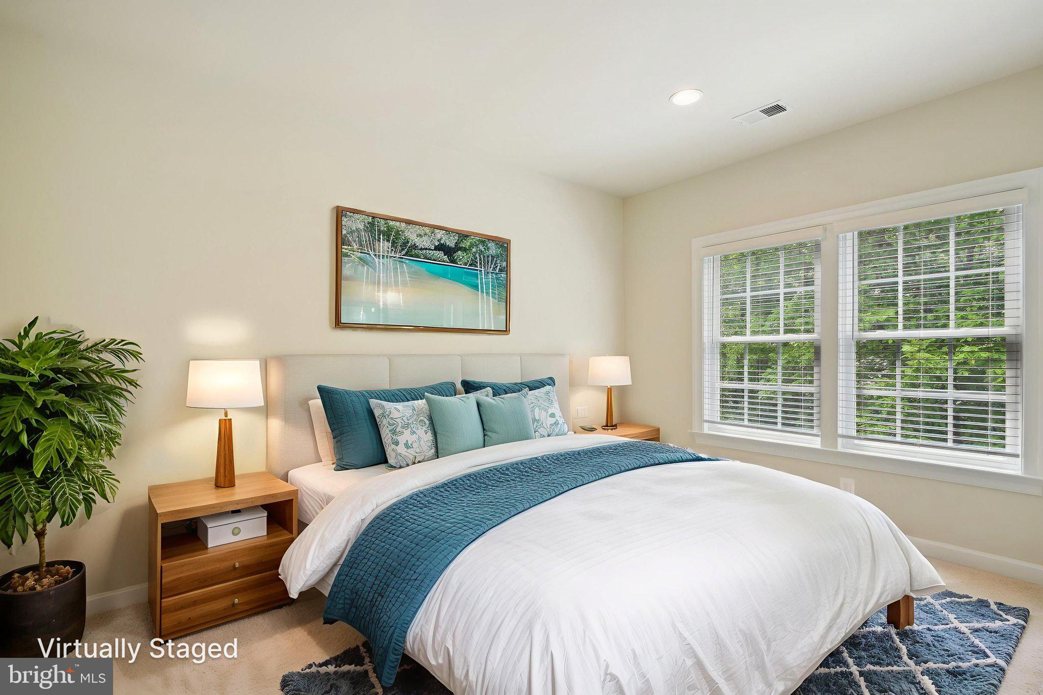 OAK CREEK - Residential