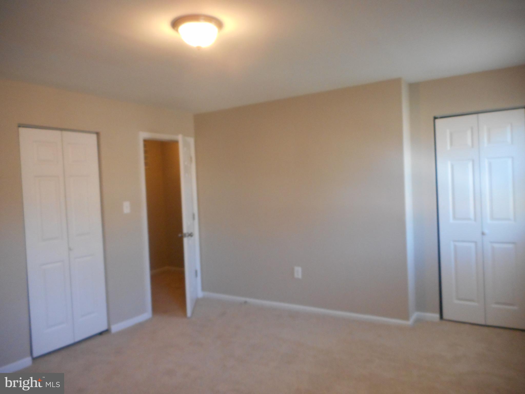 BEECHWOOD SQUARE - Residential