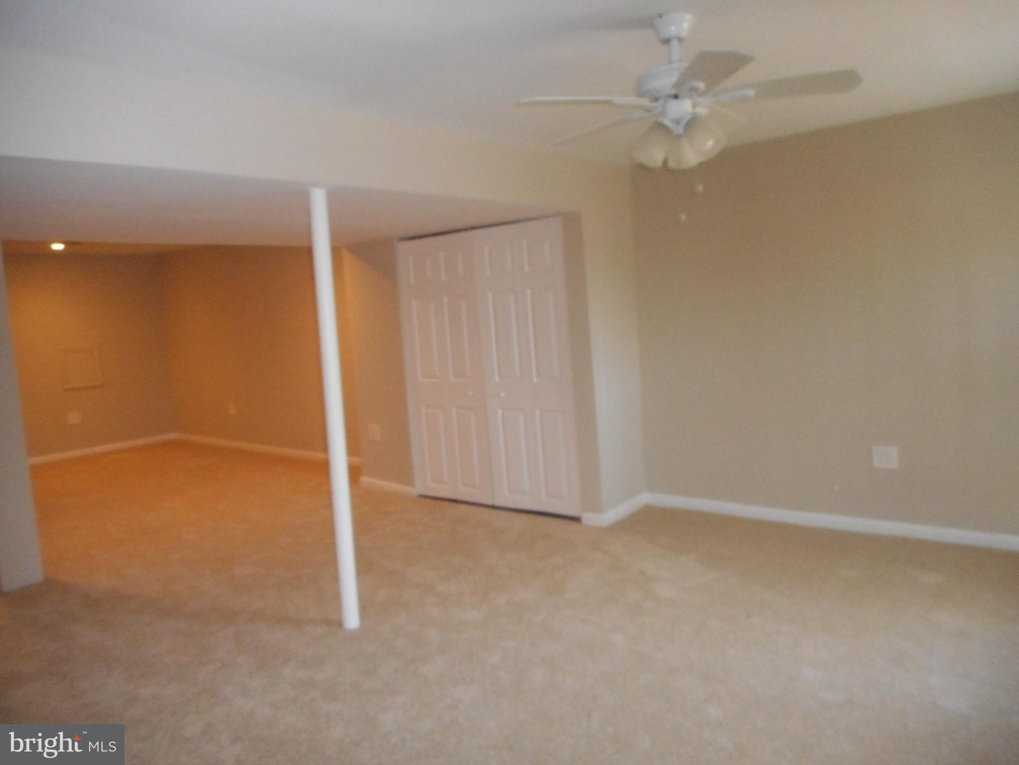 BEECHWOOD SQUARE - Residential