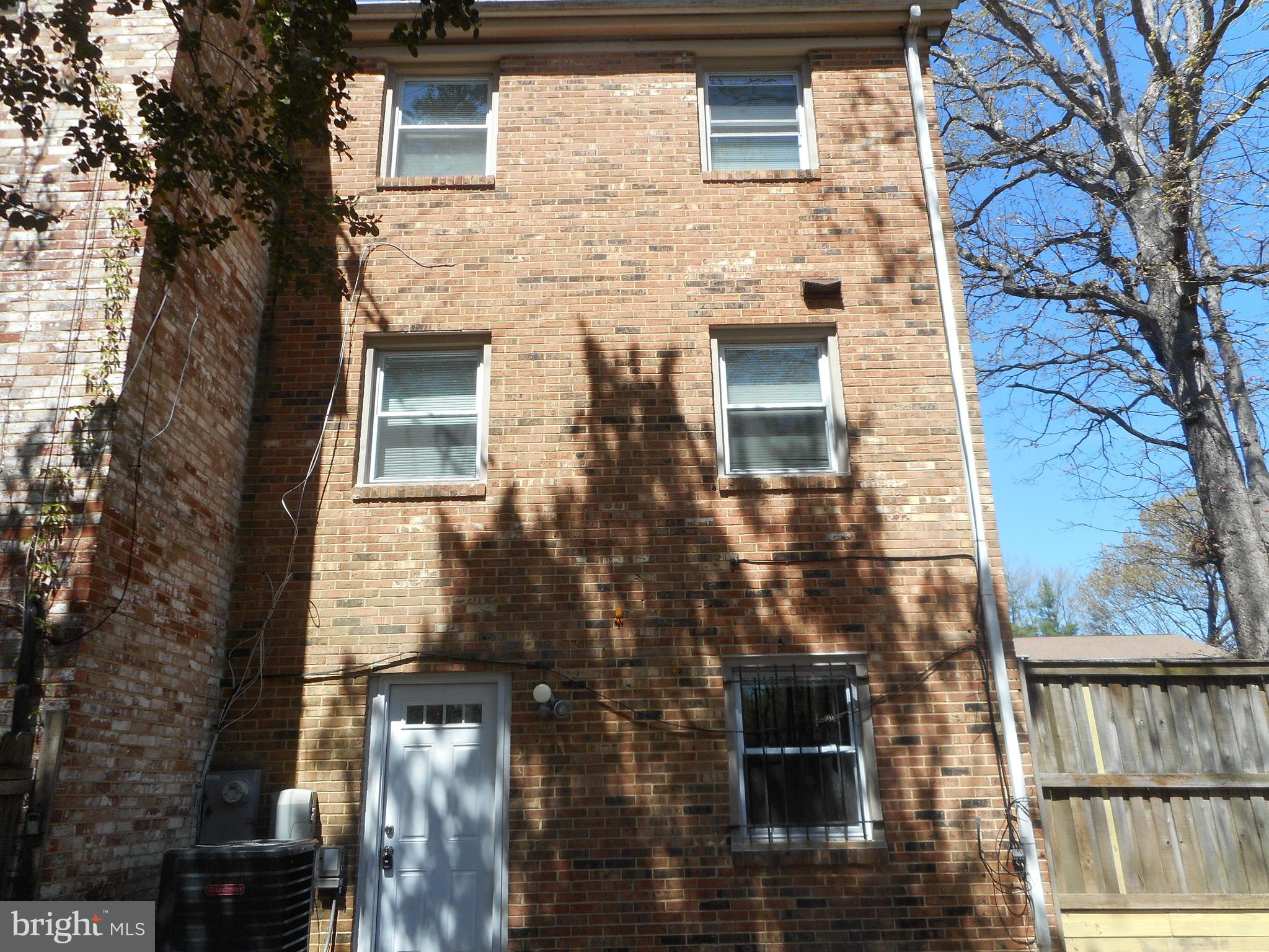 BEECHWOOD SQUARE - Residential