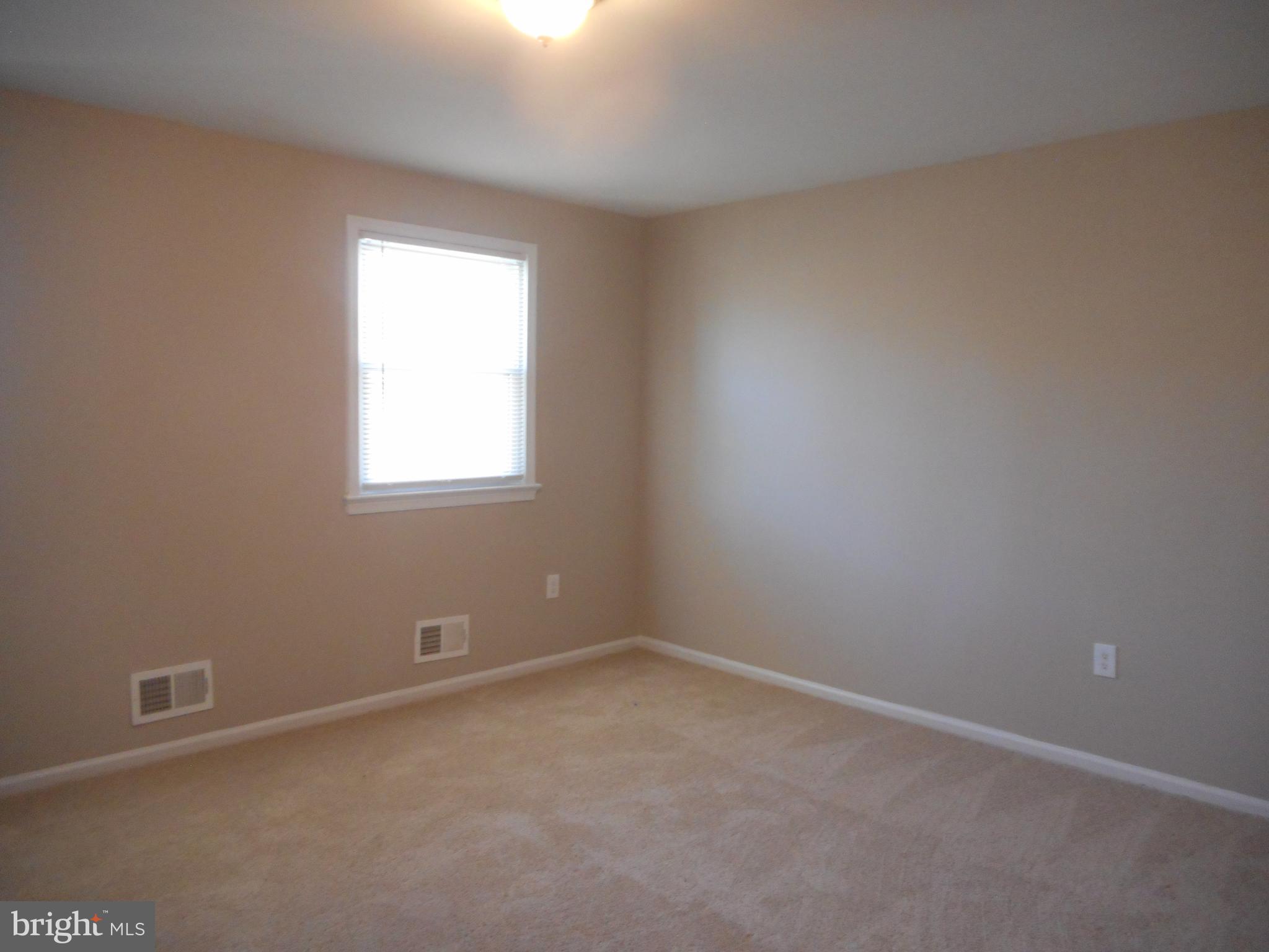 BEECHWOOD SQUARE - Residential