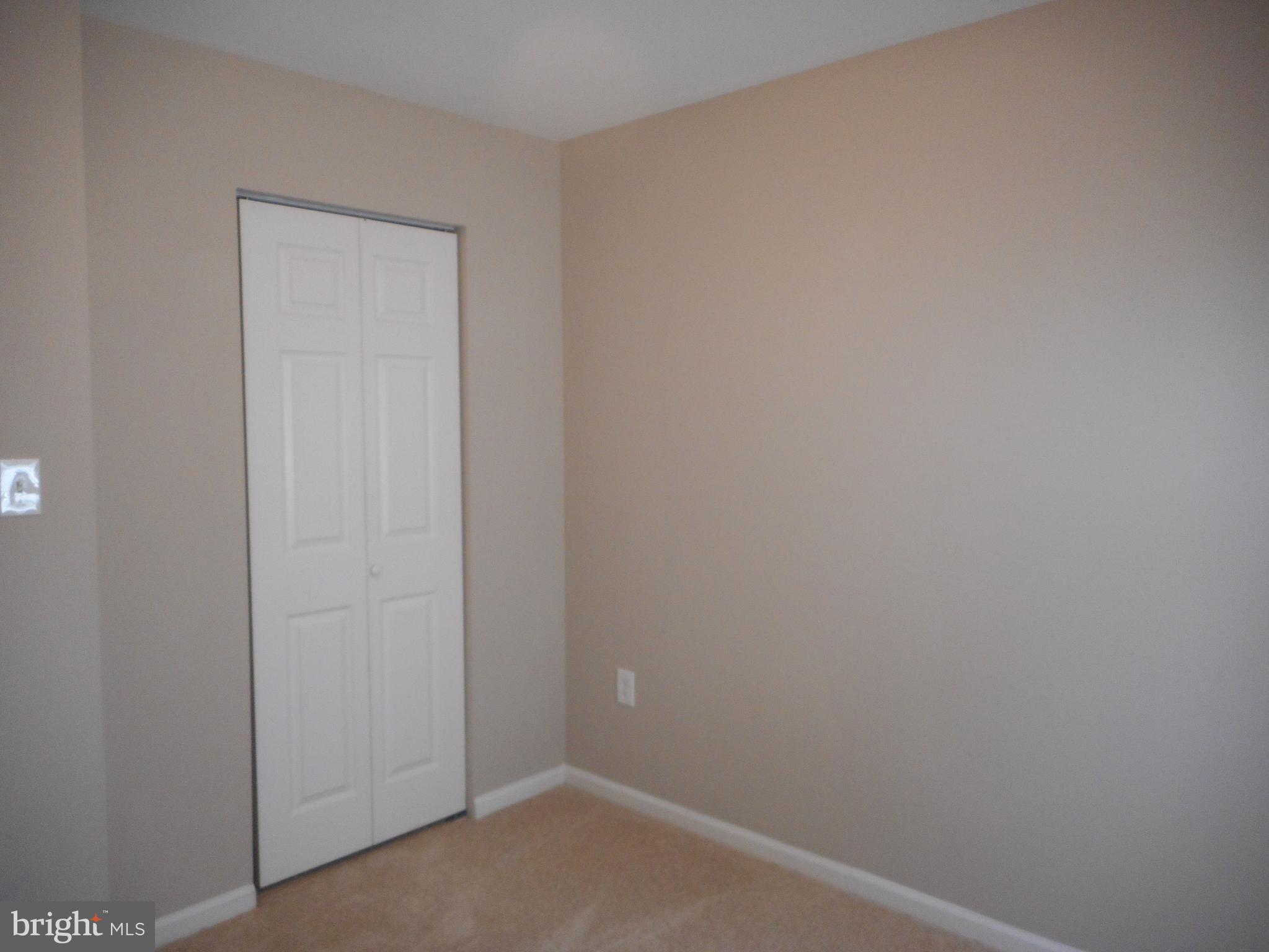 BEECHWOOD SQUARE - Residential