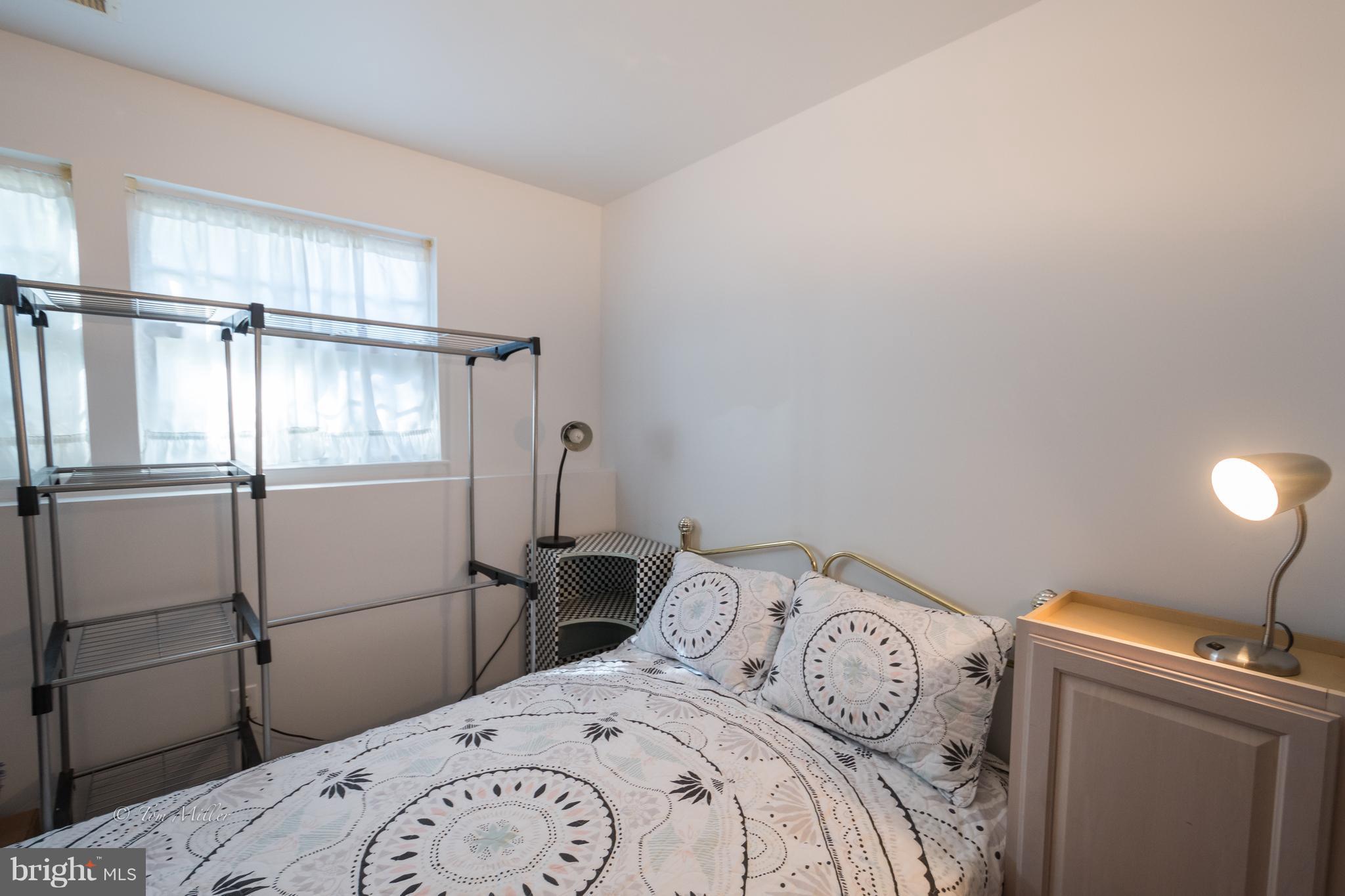 SUMMER WOODS - Residential