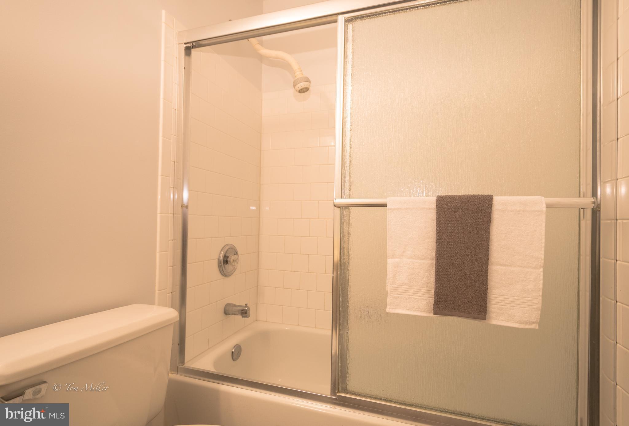 SUMMER WOODS - Residential