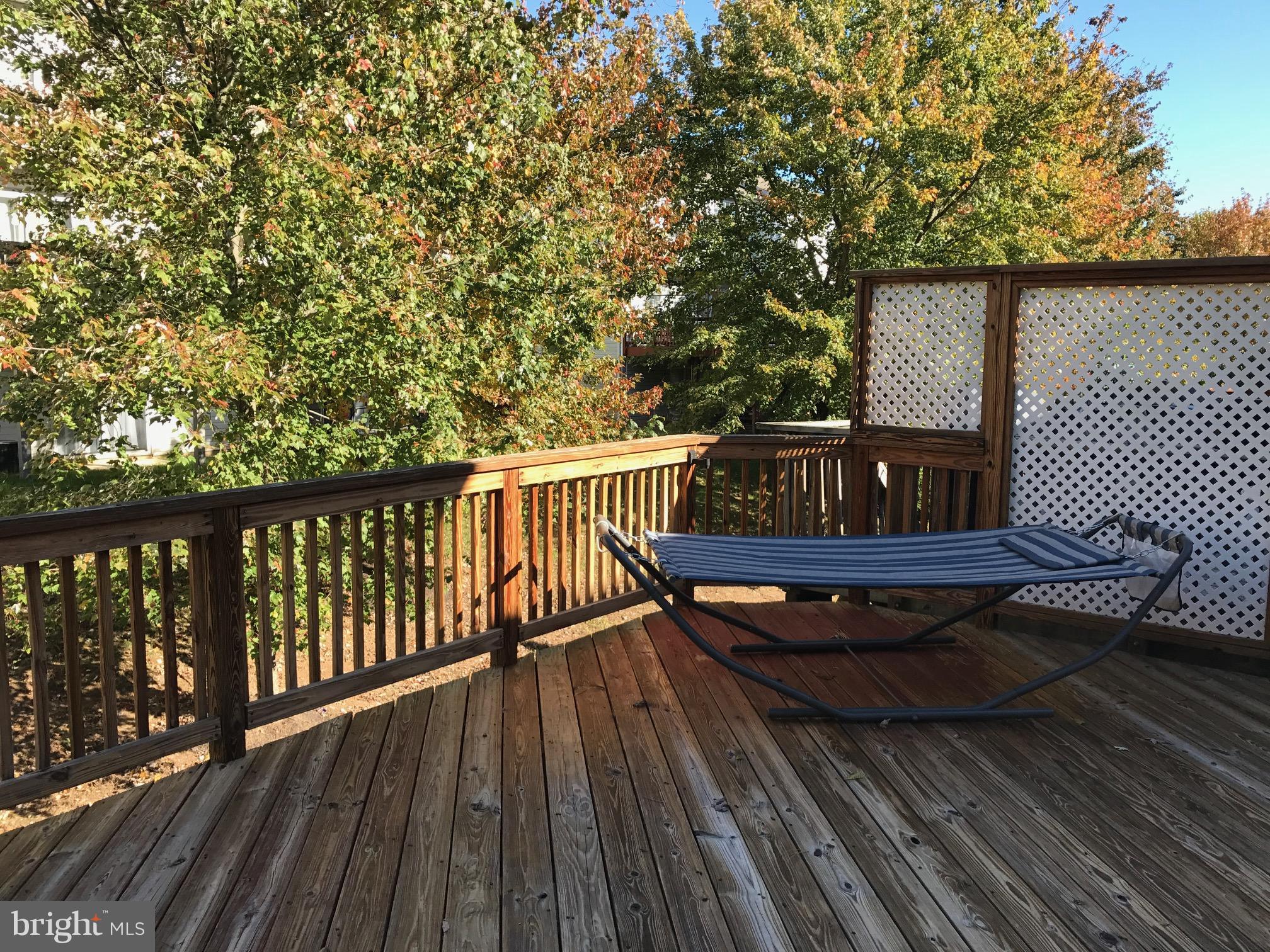 SUMMER WOODS - Residential