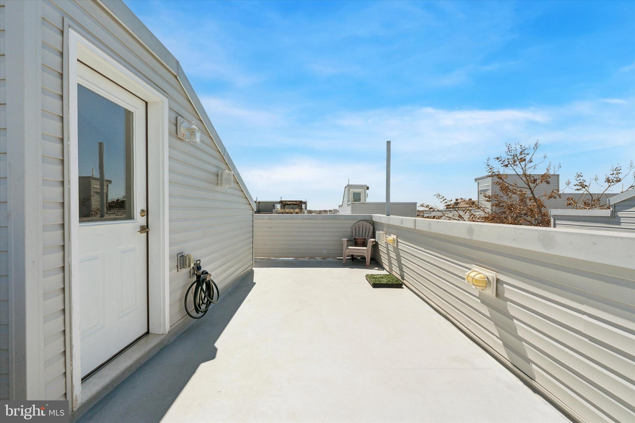 LOWER MOYAMENSING - Residential Lease