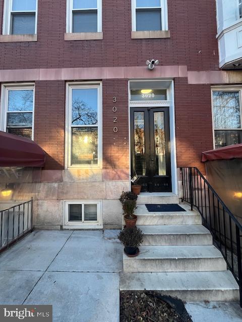 CHARLES VILLAGE - Residential Lease