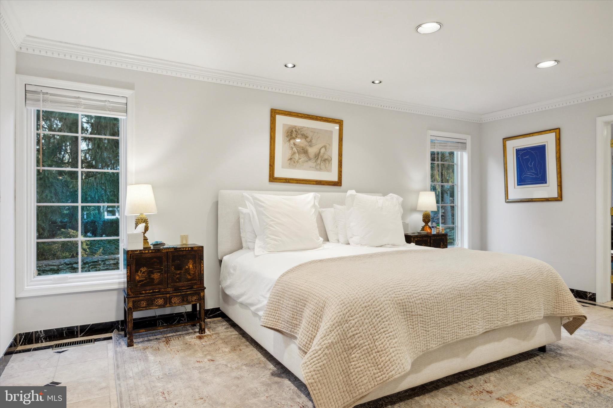 GLADWYNE - Residential