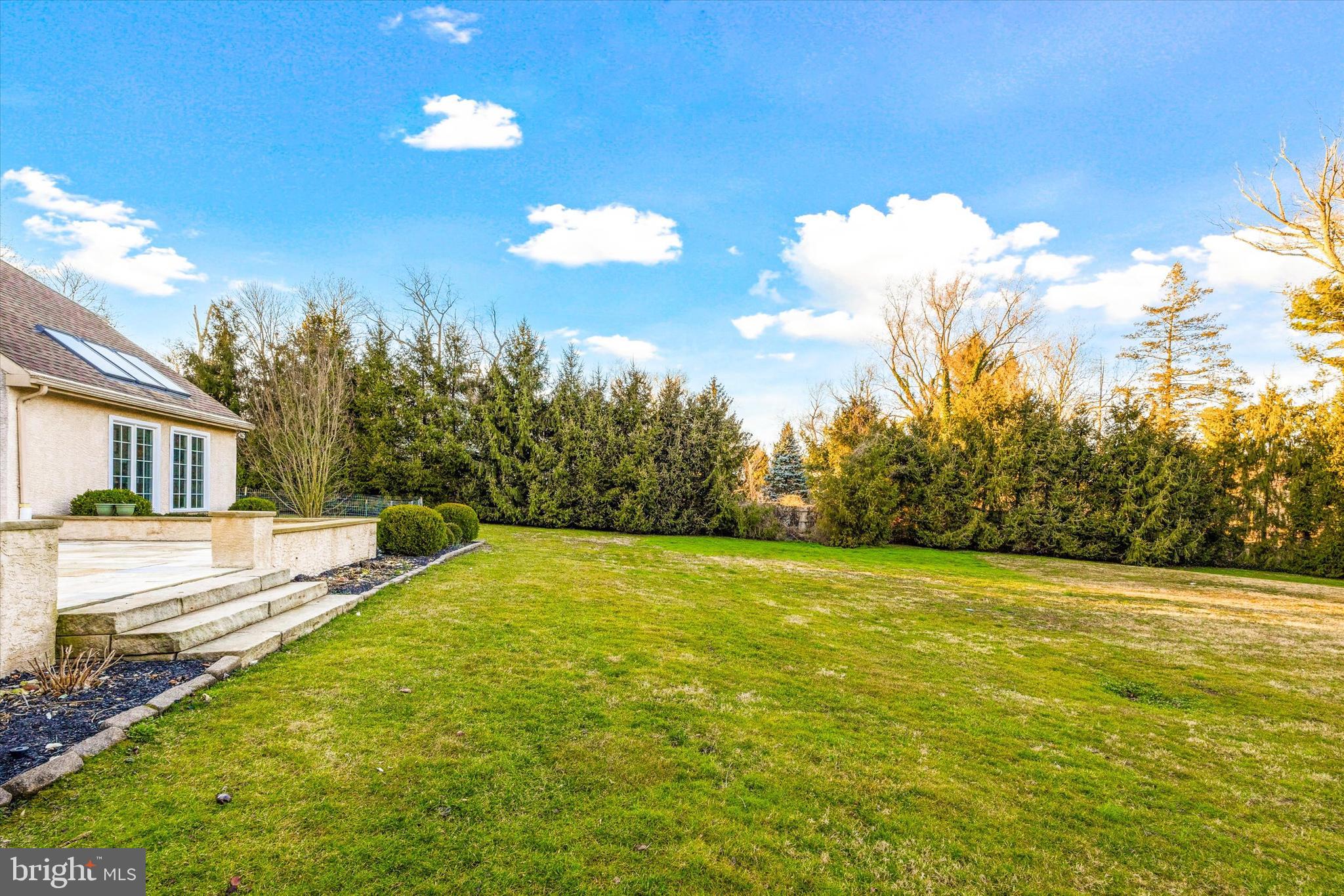 GLADWYNE - Residential