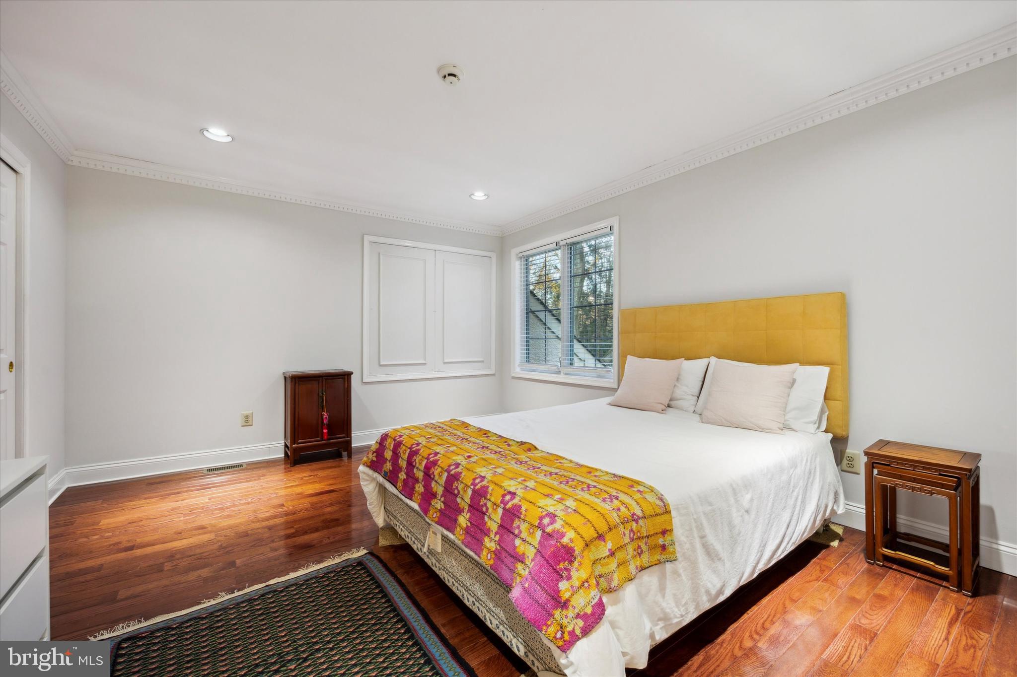 GLADWYNE - Residential