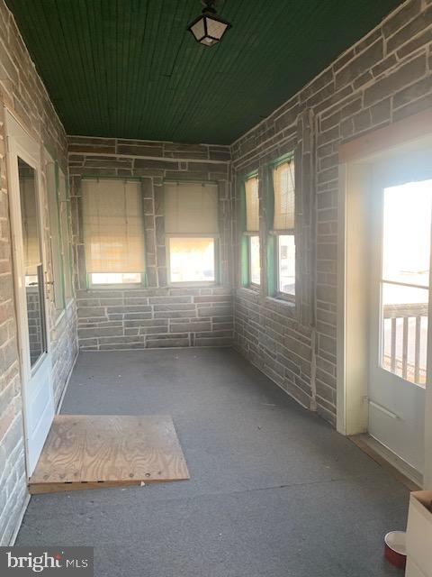 FAIRLAWN - Residential