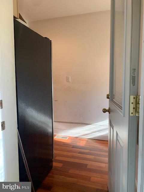 FAIRLAWN - Residential