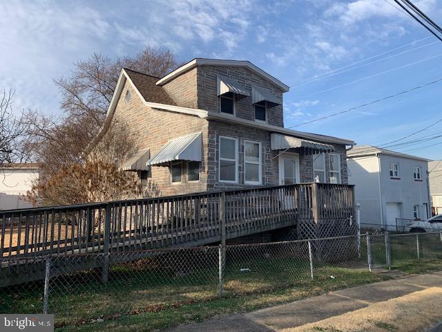 1900 MONUMENTAL ROAD