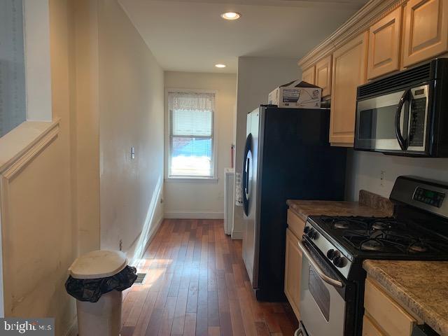 FAIRLAWN - Residential