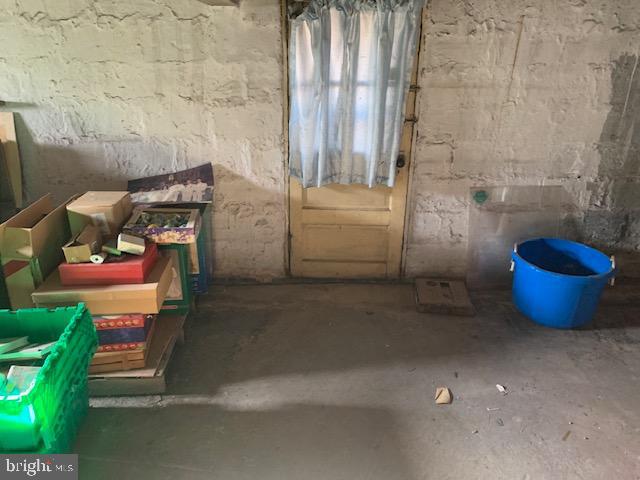 FAIRLAWN - Residential