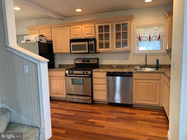 FAIRLAWN - Residential