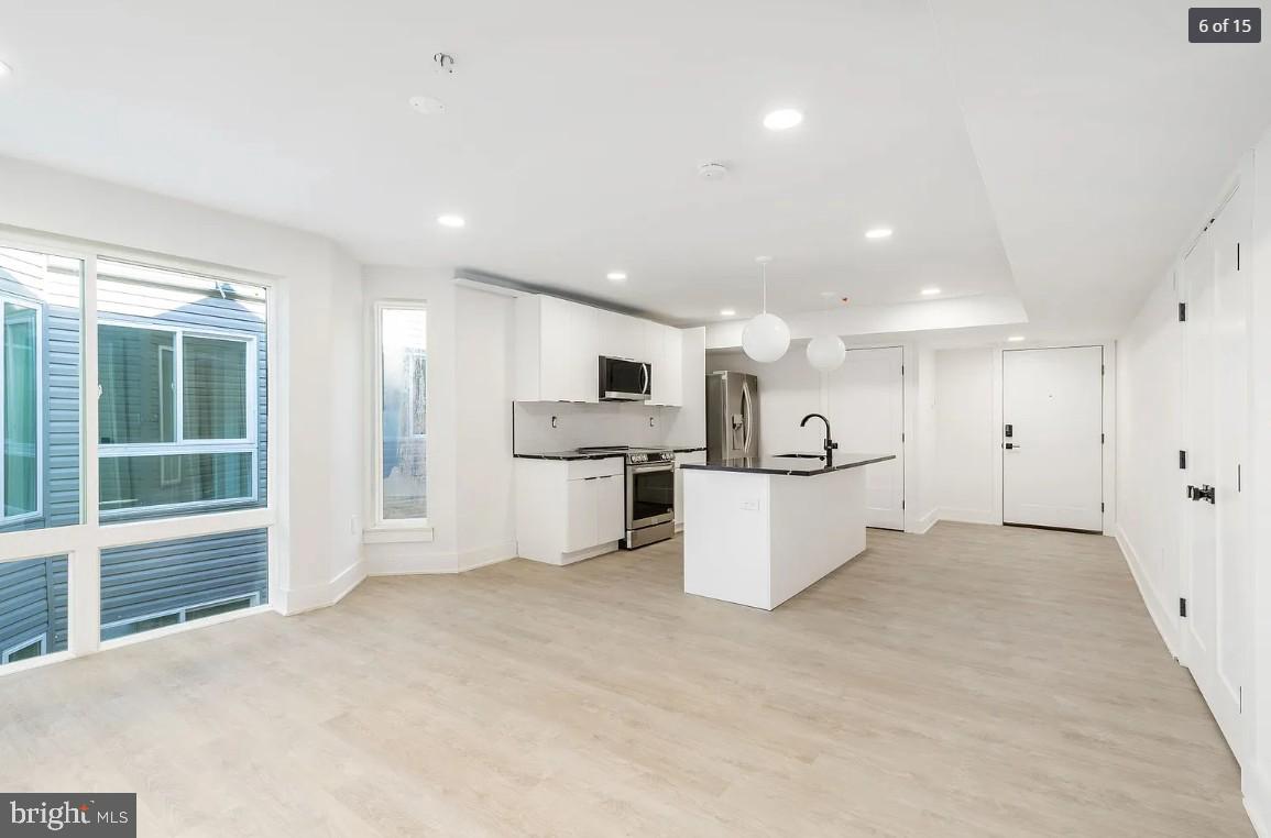 FAIRMOUNT - Residential Lease