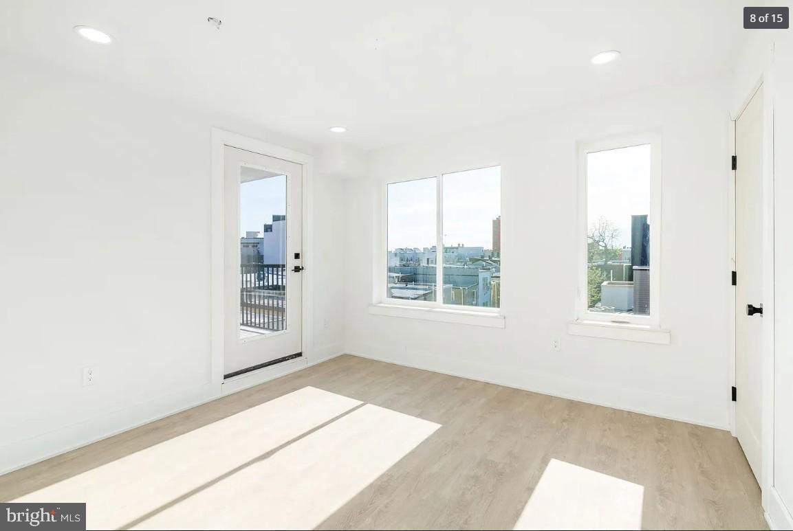 FAIRMOUNT - Residential Lease