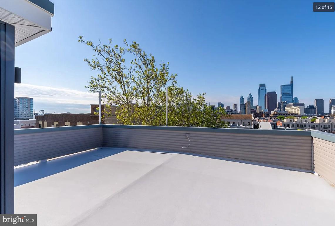 FAIRMOUNT - Residential Lease