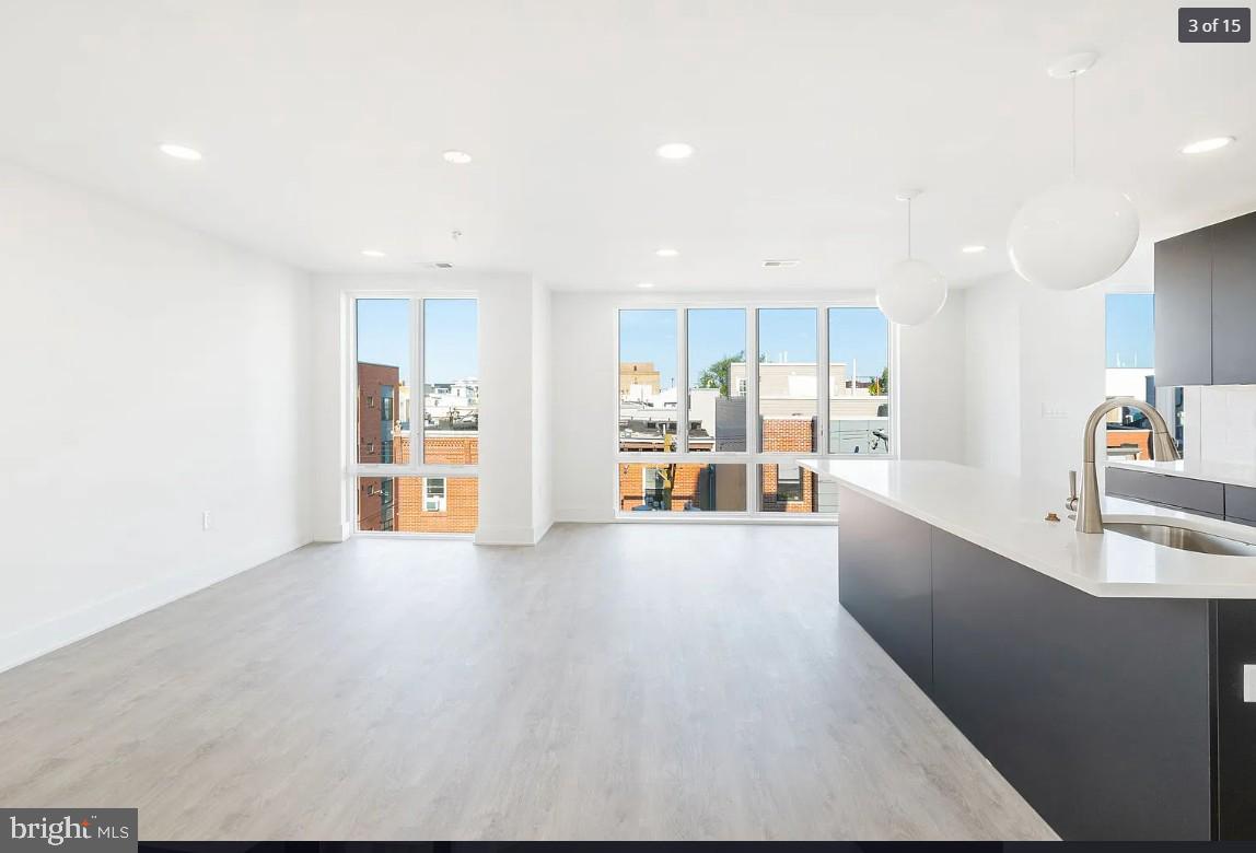 FAIRMOUNT - Residential Lease