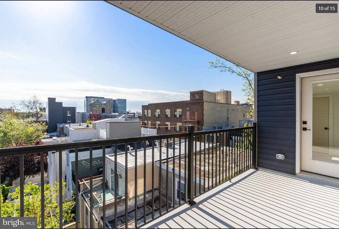 FAIRMOUNT - Residential Lease