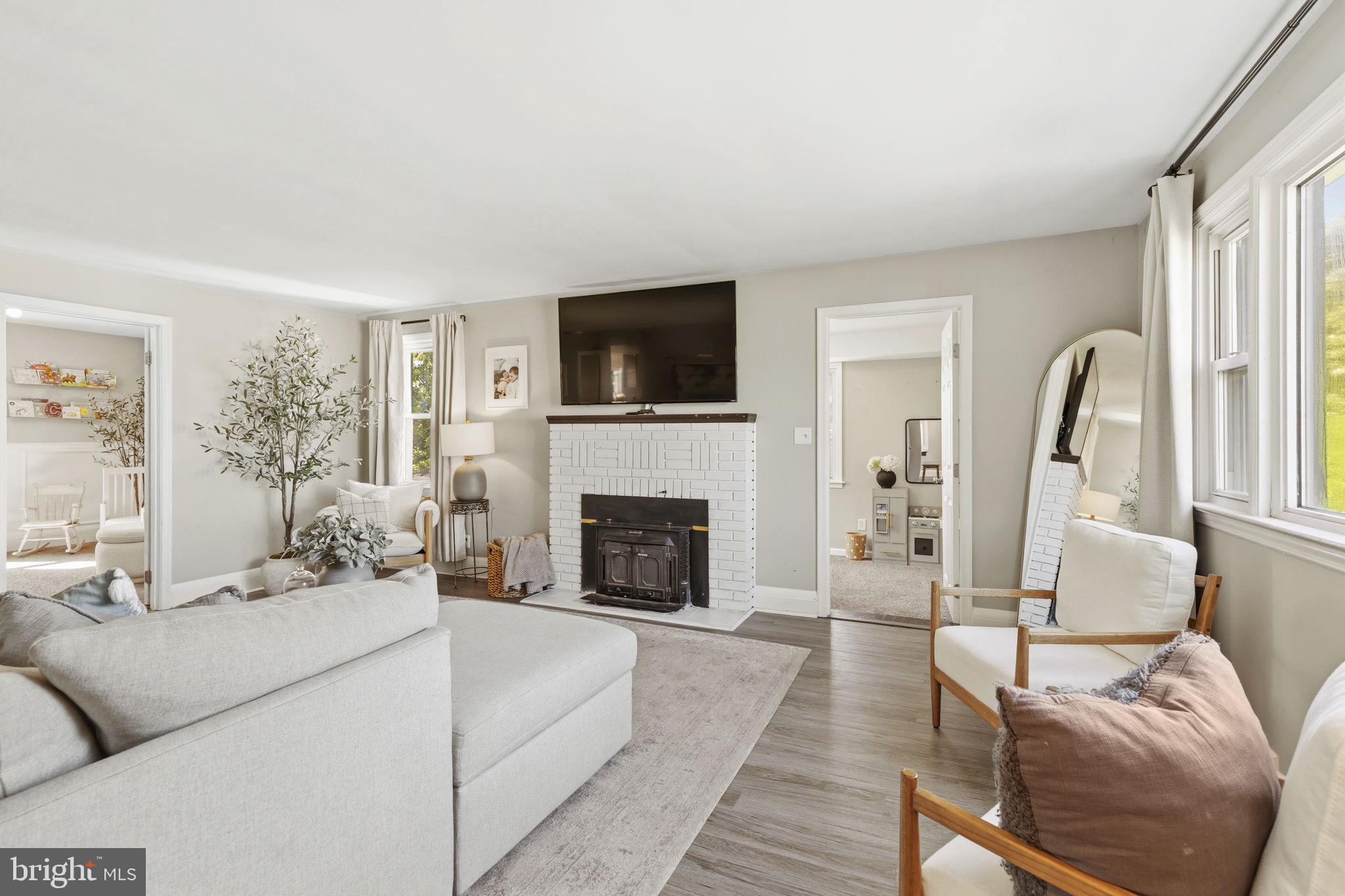 ROSEDALE - Residential