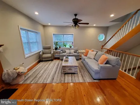 28 Melrose Unit 10D, Toms River, NJ MLS: NJOC2033322