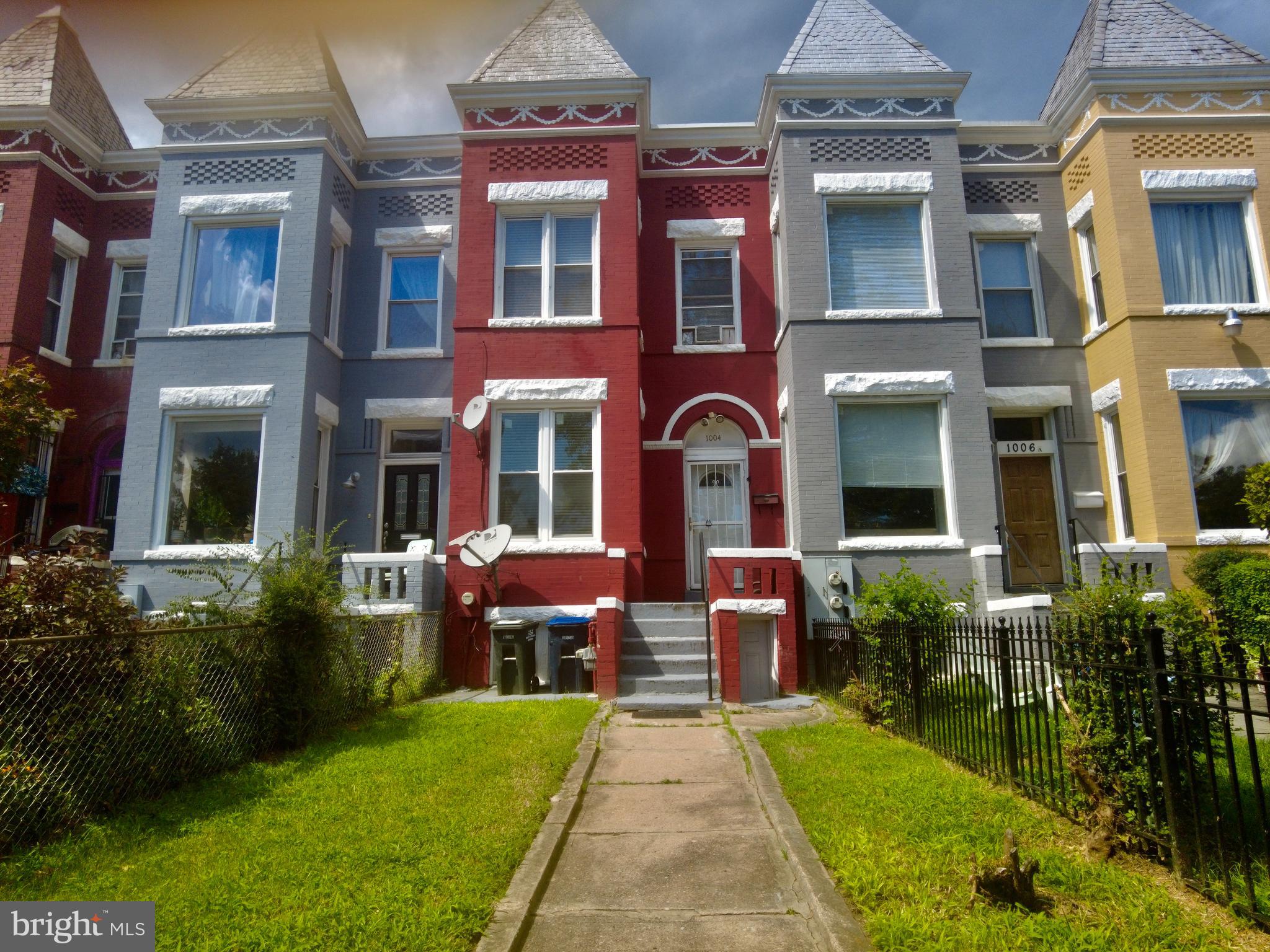 1004 K STREET NE
